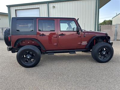 2010 Jeep Wrangler Unlimited Sport   - Photo 2 - Amarillo, TX 79109