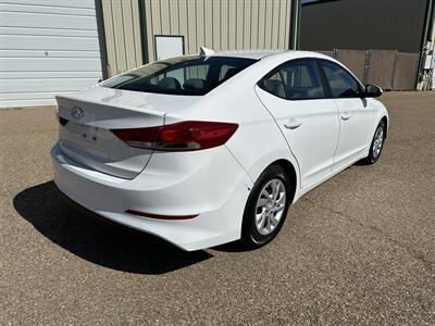 2017 Hyundai ELANTRA SE   - Photo 3 - Amarillo, TX 79109