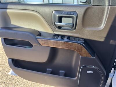 2018 GMC Sierra 1500 SLT   - Photo 9 - Amarillo, TX 79109