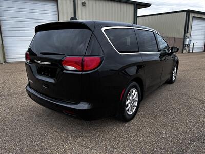 2024 Chrysler Voyager LX   - Photo 3 - Amarillo, TX 79109