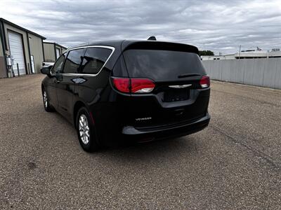 2024 Chrysler Voyager LX   - Photo 2 - Amarillo, TX 79109