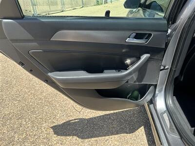2019 Hyundai SONATA Limited 2.0T - Photo 5 - Amarillo, TX 79109