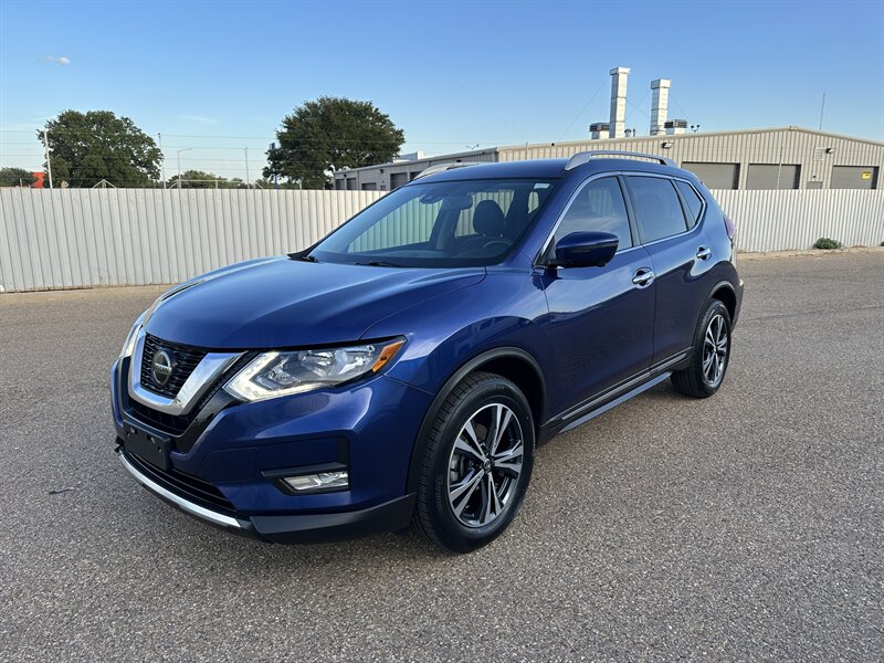 2018 Nissan Rogue SL   - Photo 1 - Amarillo, TX 79109