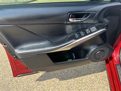2014 Lexus IS 250   - Photo 12 - Amarillo, TX 79109