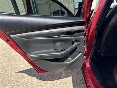 2022 Mazda Mazda3 Sedan 2.5 Turbo   - Photo 6 - Amarillo, TX 79109