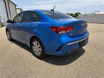 2021 Kia Rio LX   - Photo 3 - Amarillo, TX 79109
