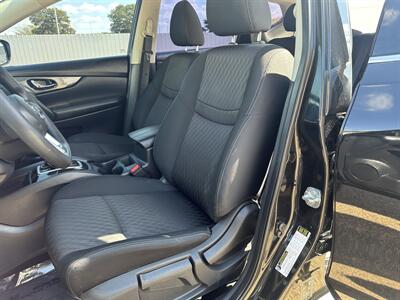 2018 Nissan Rogue S   - Photo 8 - Amarillo, TX 79109