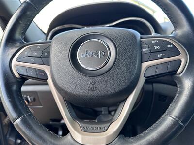 2016 Jeep Grand Cherokee Laredo   - Photo 13 - Amarillo, TX 79109