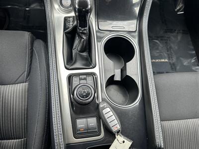 2021 Nissan Rogue SV   - Photo 2 - Amarillo, TX 79109