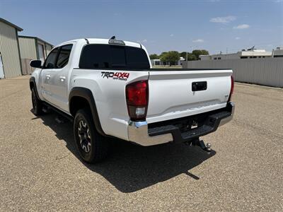 2019 Toyota Tacoma TRD Off-Road   - Photo 2 - Amarillo, TX 79109