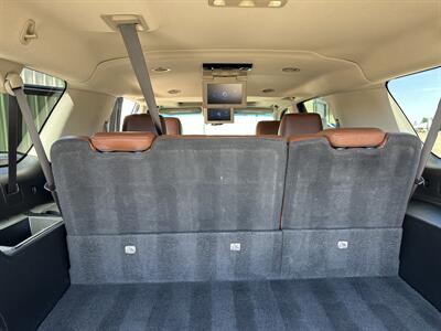 2019 Cadillac Escalade ESV Premium Luxury   - Photo 6 - Amarillo, TX 79109