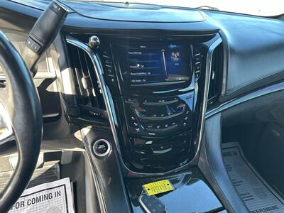 2015 Cadillac Escalade Platinum - Photo 15 - Amarillo, TX 79109
