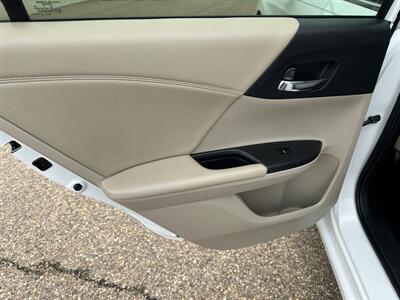 2016 Honda Accord EX w/Honda Sensing   - Photo 6 - Amarillo, TX 79109