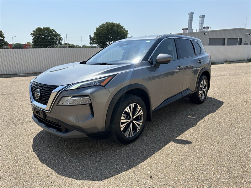 2021 Nissan Rogue SV   - Photo 1 - Amarillo, TX 79109