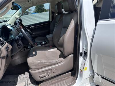 2017 Lexus GX 460   - Photo 10 - Amarillo, TX 79109