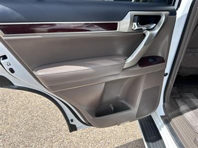 2017 Lexus GX 460   - Photo 6 - Amarillo, TX 79109