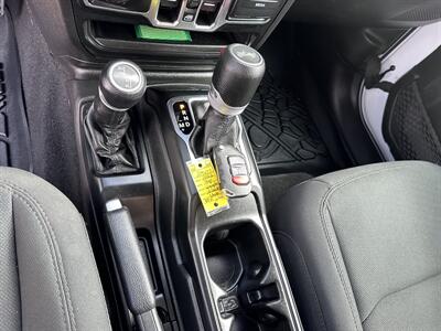 2022 Jeep Wrangler Unlimited Sport   - Photo 16 - Amarillo, TX 79109