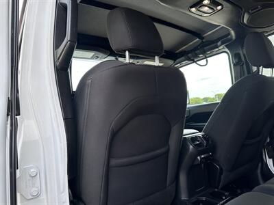 2022 Jeep Wrangler Unlimited Sport   - Photo 9 - Amarillo, TX 79109