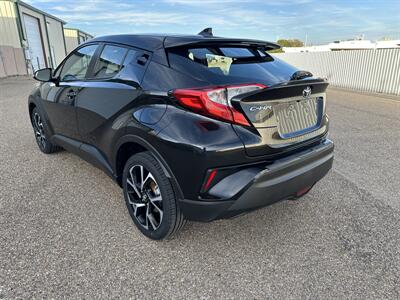 2018 Toyota C-HR XLE Premium   - Photo 2 - Amarillo, TX 79109