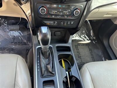 2019 Ford Escape Titanium   - Photo 14 - Amarillo, TX 79109