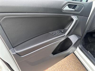 2021 Volkswagen Tiguan SE   - Photo 10 - Amarillo, TX 79109