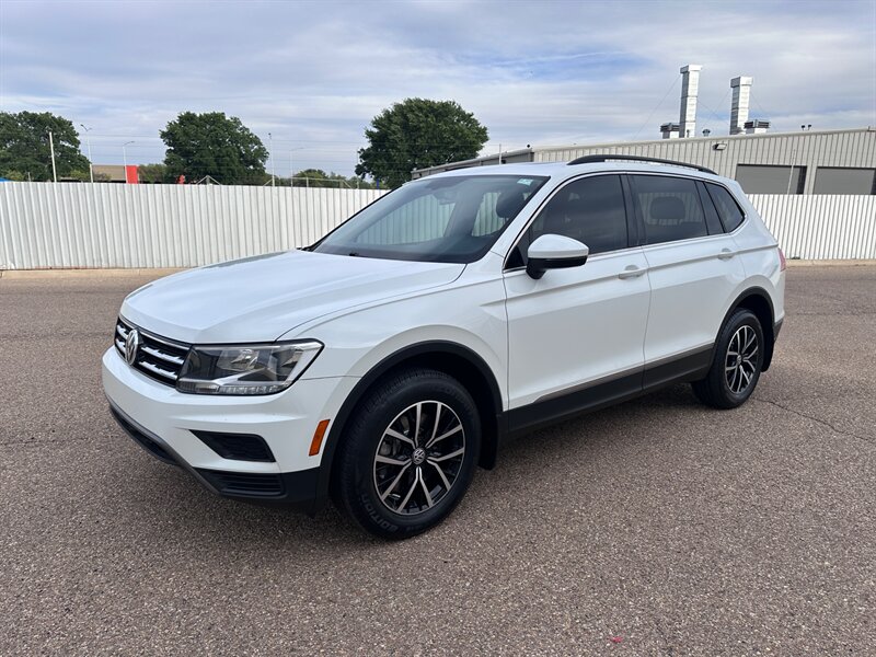 2021 Volkswagen Tiguan SE  