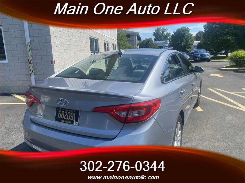 2015 Hyundai Sonata SE - Photo 10 - New Castle, DE 19720