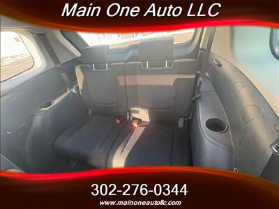 2010 Mazda Mazda5 Sport   - Photo 8 - New Castle, DE 19720