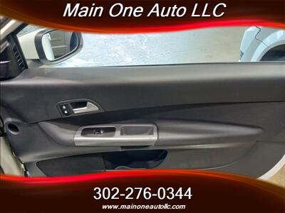 2010 Volvo C30 T5   - Photo 19 - New Castle, DE 19720
