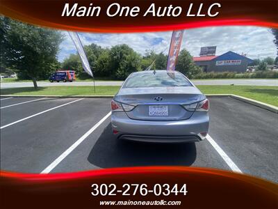 2015 Hyundai SONATA Hybrid   - Photo 5 - New Castle, DE 19720