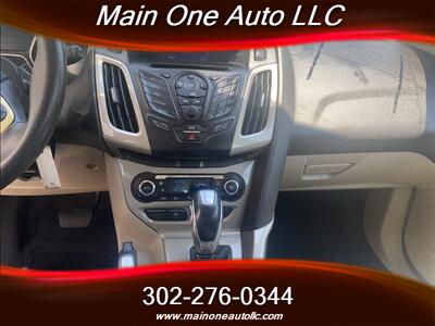 2012 Ford Focus SEL - Photo 6 - New Castle, DE 19720
