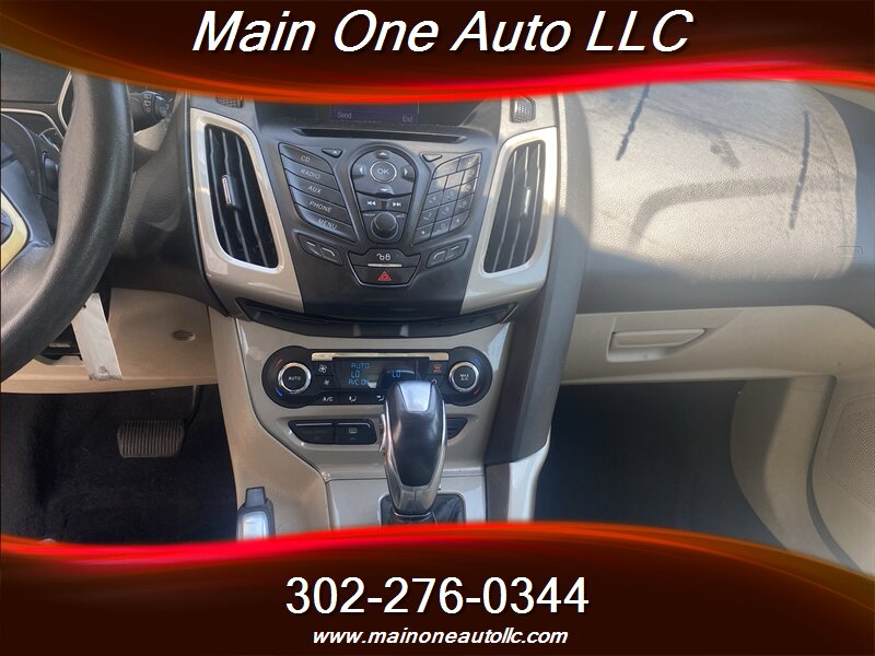 2012 Ford Focus SEL - Photo 6 - New Castle, DE 19720