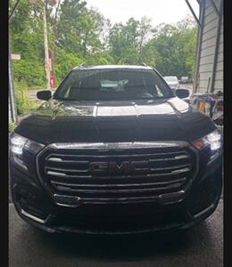 2023 GMC Terrain SLT   - Photo 2 - New Castle, DE 19720