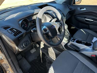 2015 Ford Escape SE   - Photo 10 - Colorado Springs, CO 80928