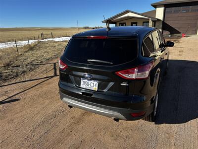 2015 Ford Escape SE   - Photo 7 - Colorado Springs, CO 80928
