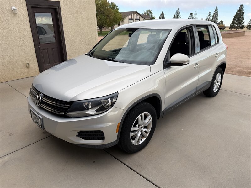 2012 Volkswagen Tiguan S 4Motion  