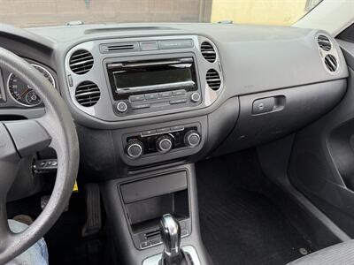 2012 Volkswagen Tiguan S 4Motion   - Photo 17 - Colorado Springs, CO 80928