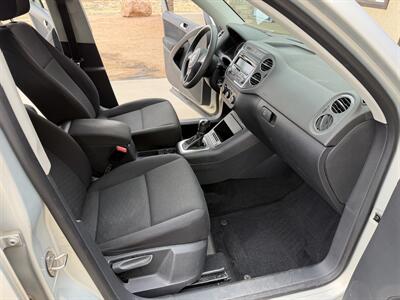 2012 Volkswagen Tiguan S 4Motion   - Photo 13 - Colorado Springs, CO 80928
