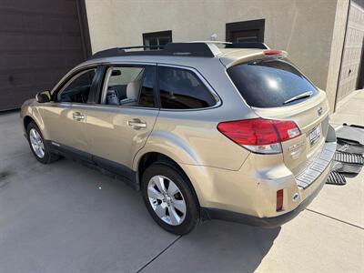2010 Subaru Outback 2.5i Premium   - Photo 7 - Colorado Springs, CO 80928
