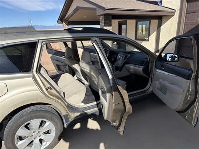 2010 Subaru Outback 2.5i Premium   - Photo 10 - Colorado Springs, CO 80928