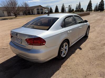 2013 Volkswagen Passat TDI SEL Premium   - Photo 5 - Colorado Springs, CO 80928