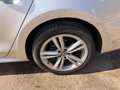 2013 Volkswagen Passat TDI SEL Premium   - Photo 9 - Colorado Springs, CO 80928