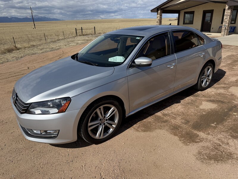 2013 Volkswagen Passat TDI SEL Premium   - Photo 1 - Colorado Springs, CO 80928