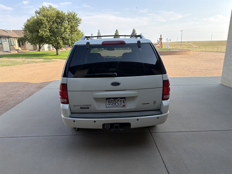 2004 Ford Explorer Limited - Photo 7