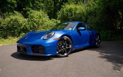 2026 Porsche 911 Club Coupe - Photo 2 - Peapack & Gladstone, NJ 07977