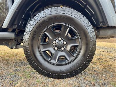 2021 Jeep Gladiator Mojave 4X4 - Photo 25 - Peapack & Gladstone, NJ 07977