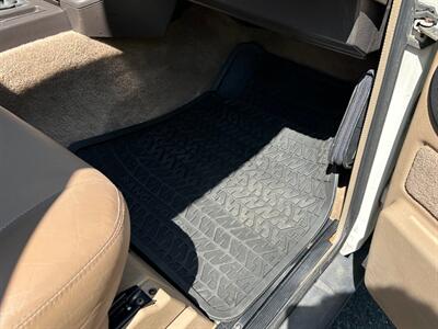 1994 Land Rover Range Rover County LWB   - Photo 35 - Peapack & Gladstone, NJ 07977