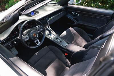 2018 Porsche 911 Targa 4 GTS - Photo 26 - Peapack & Gladstone, NJ 07977