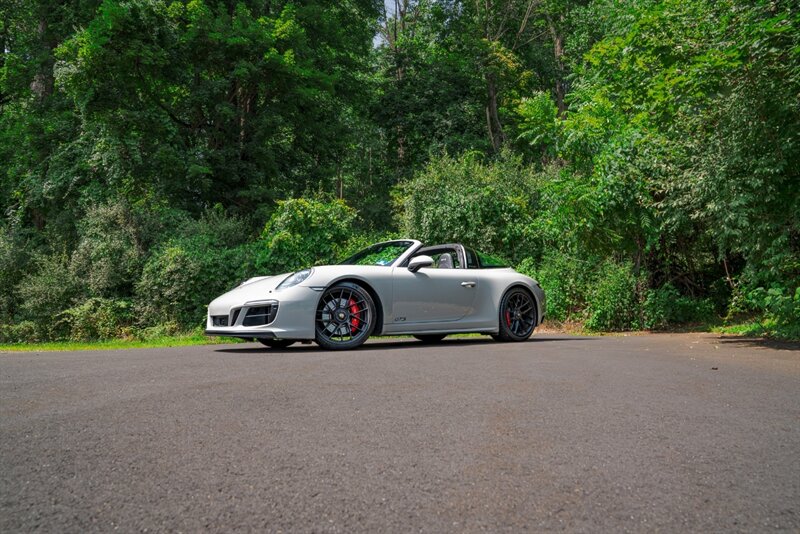 2018 Porsche 911 GTS - Photo 9