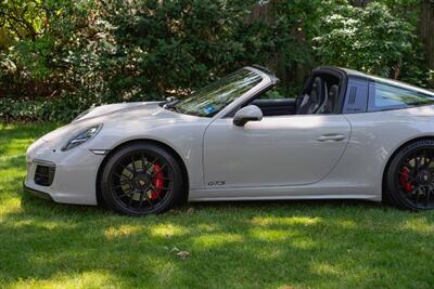 2018 Porsche 911 Targa 4 GTS - Photo 11 - Peapack & Gladstone, NJ 07977